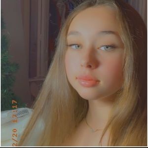 Meet your Posher, Abigail